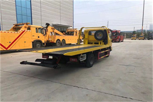 紫阳非事故拖车